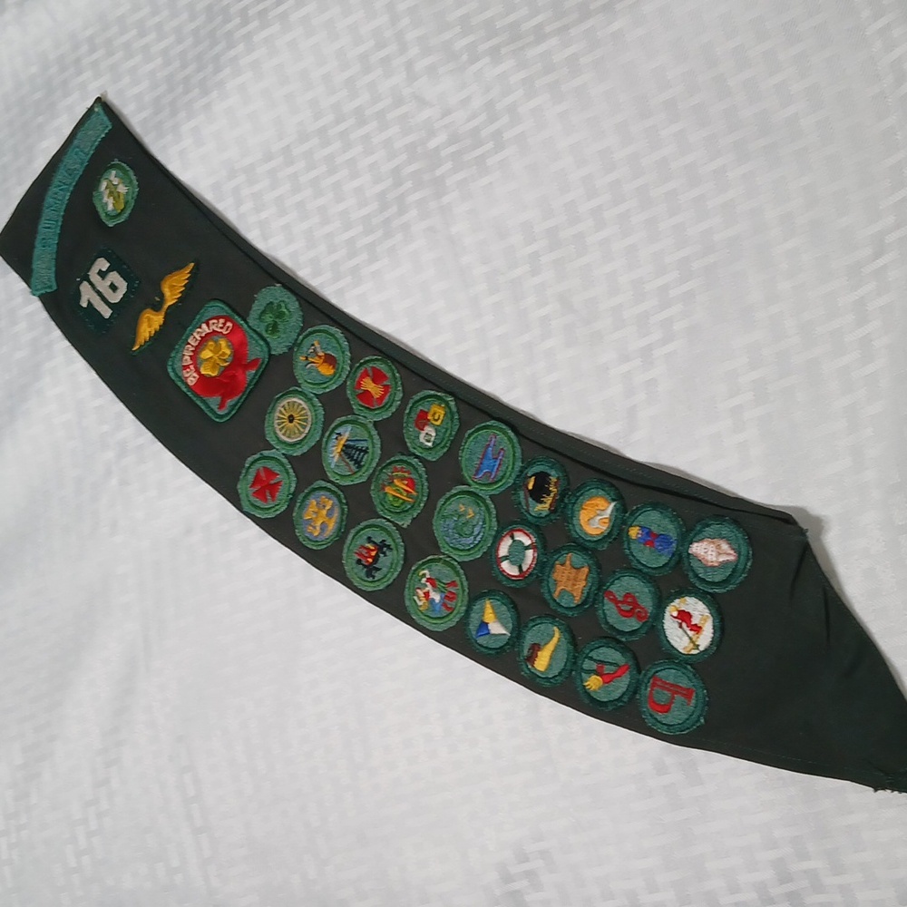 Girl Scout Badge Sash 1960 Scouting Collectable